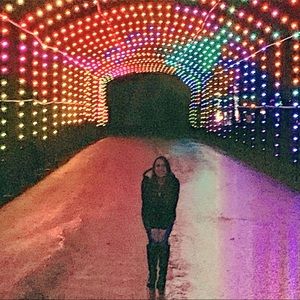 Meet your Posher, Angela